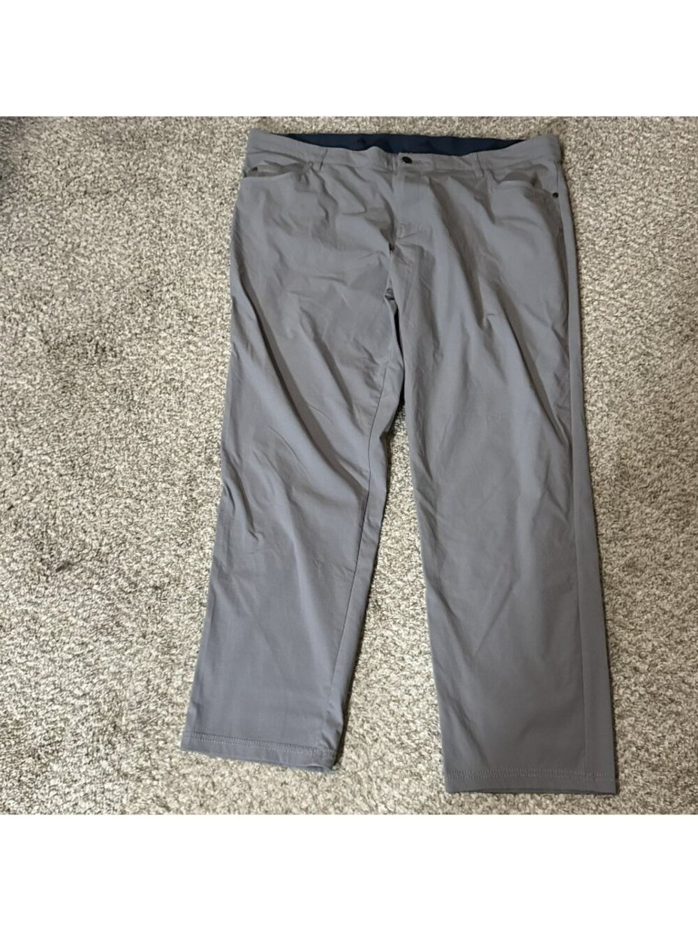 Adidas Pants Men's Size 38x30 Golf Go-To 5 Pocket Primegreen Tapered Fit Gray